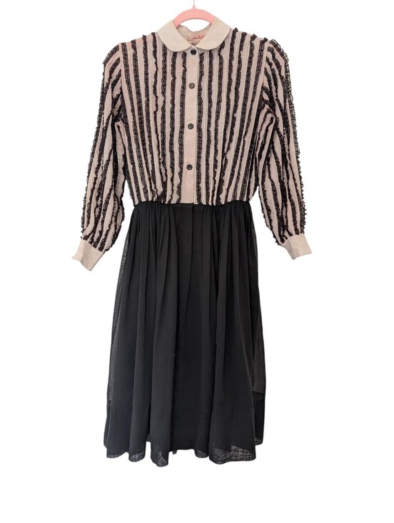 Anne Fogarty Dresses & Skirts - Vintage 1960s Anne Fogarty Midi Dress Size Small. Lace Button Down Top Collard